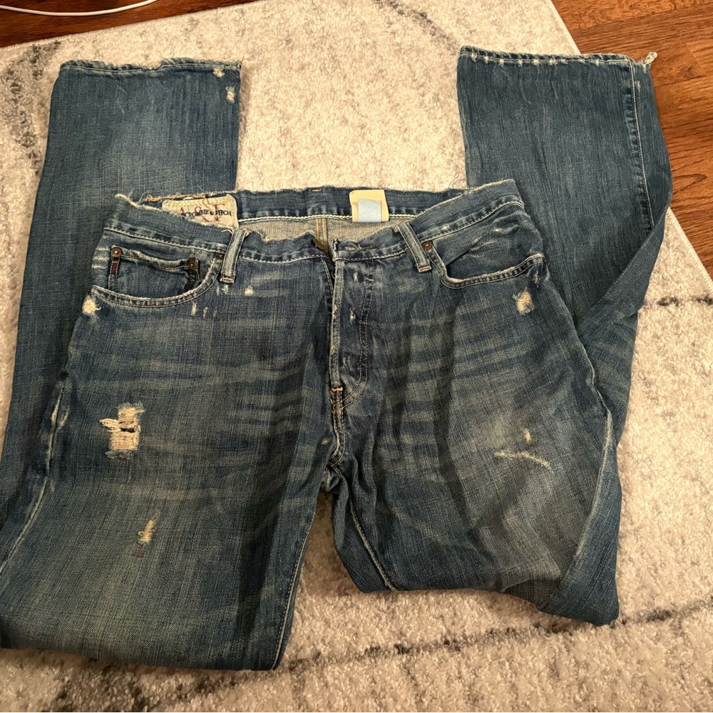Abercrombie & Fitch Men's Relaxed Blue Jeans
